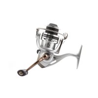 Lucky John naviják Makora Spin 8 2500FD